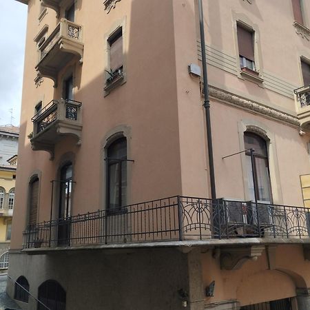 Apartment Stazione Bergamo Exteriér fotografie